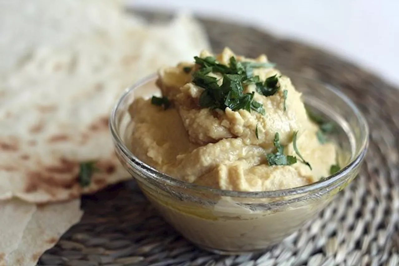 Food For Thought: A Quick Homemade Recipe For Tunisian Hummus