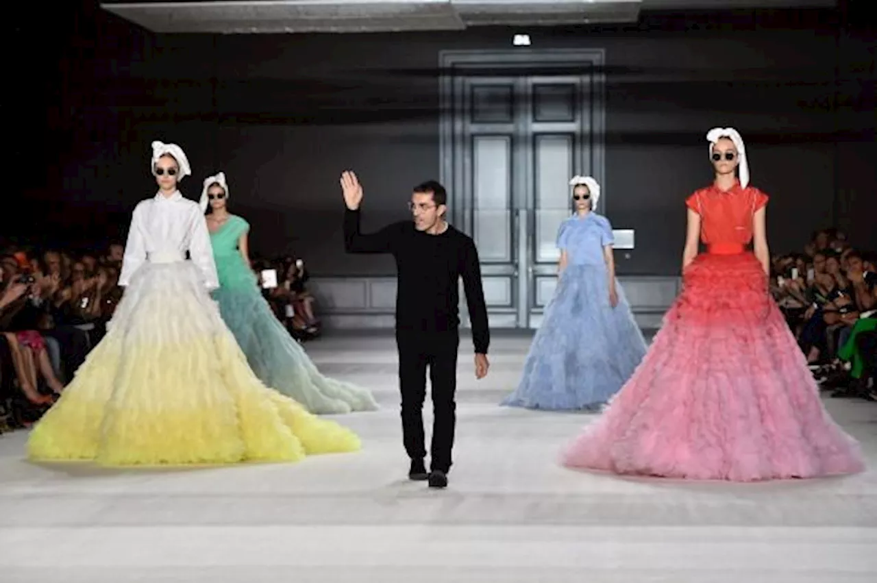 In Pictures: Riviera Romance from Giambattista Valli at Paris Haute Couture Fashion Week