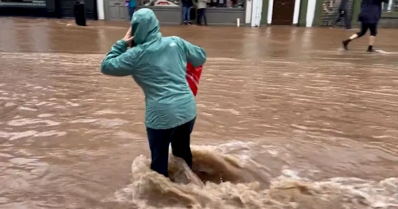 Met Eireann issues new weather warning for 3 counties as Storm Babet continues