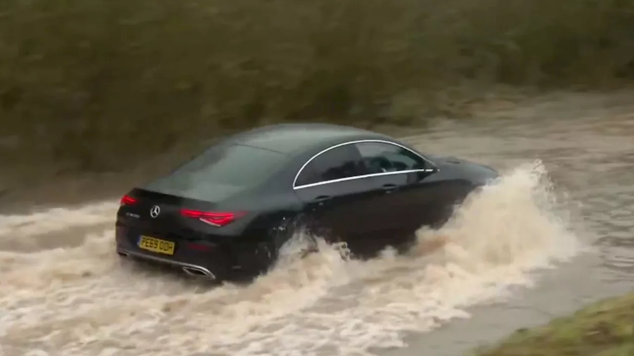 Travel chaos and flooding as Storm Babet brings heavy rain to Midlands