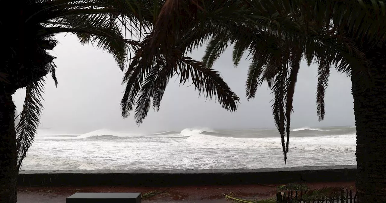 Guadeloupe : Tammy classifié en ouragan, alerte rouge cyclone attendue en fin de soirée