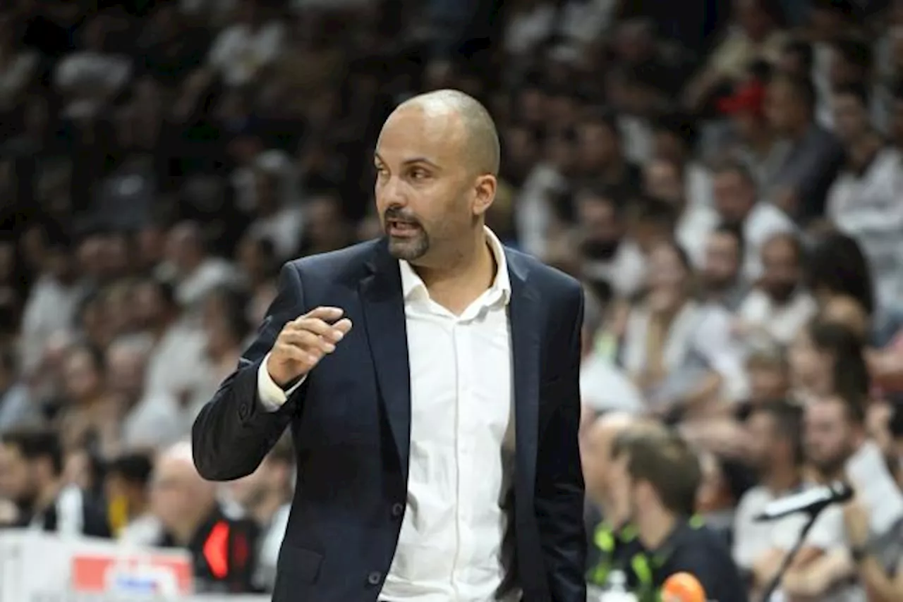 TJ Parker sur le banc de l'Asvel dimanche face à Roanne