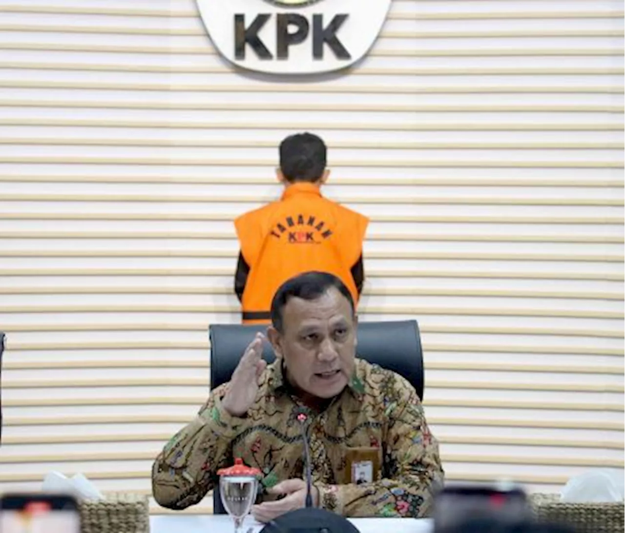 Ketua KPK Firli Bahuri Harus Jadi Teladan Aparat Penegak Hukum