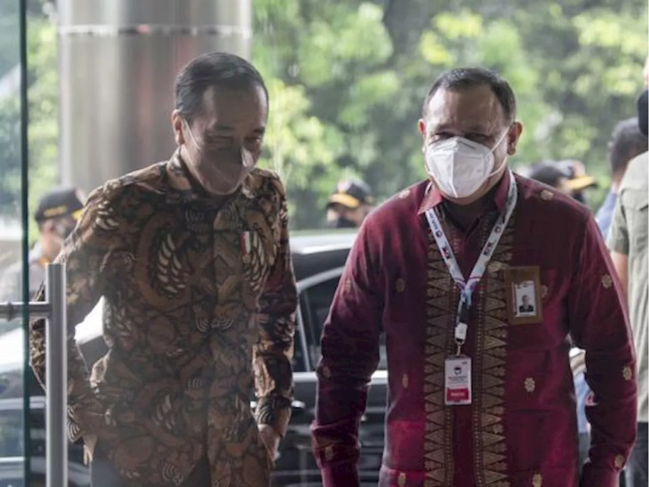 Skandal Pemerasan Menguat, Presiden Jokowi Didesak Berhentikan Firli