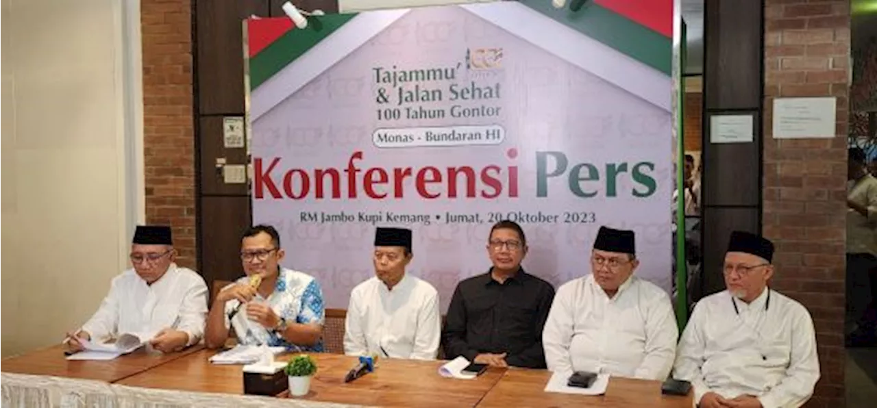 Tasyakuran Satu Abad, Pondok Gontor Gelar Jalan Sehat di Monas