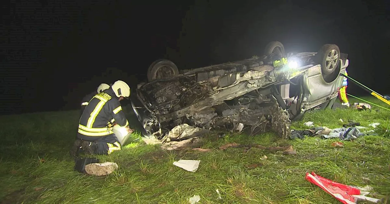 Geldern: 3 Schwerverletzte bei Autounfall auf der B9