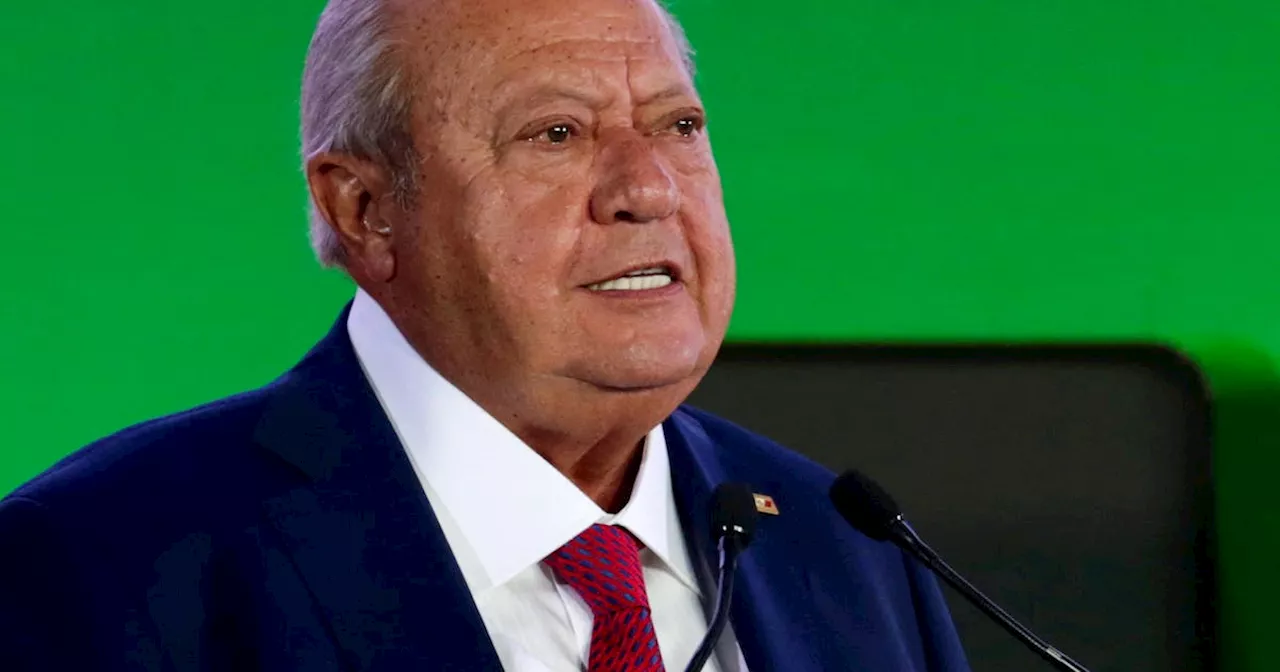 Powerful Mexican oil union boss who became symbol of corruption dies at 79