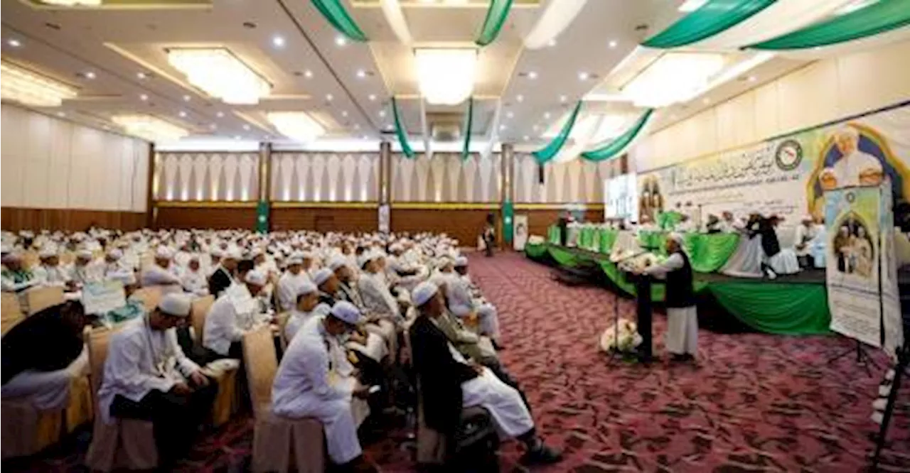 Afnan Hamimi is new PAS Youth Chief, Nuridah remains Muslimat chief