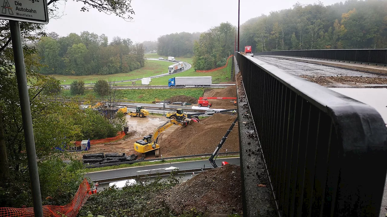 Sperrungen wegen Brückensprengung am Autobahnkreuz Wuppertal-Nord