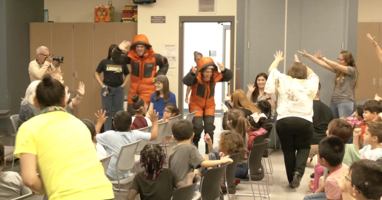 First deaf Americans to summit Mt Everest share summit stories with deaf students