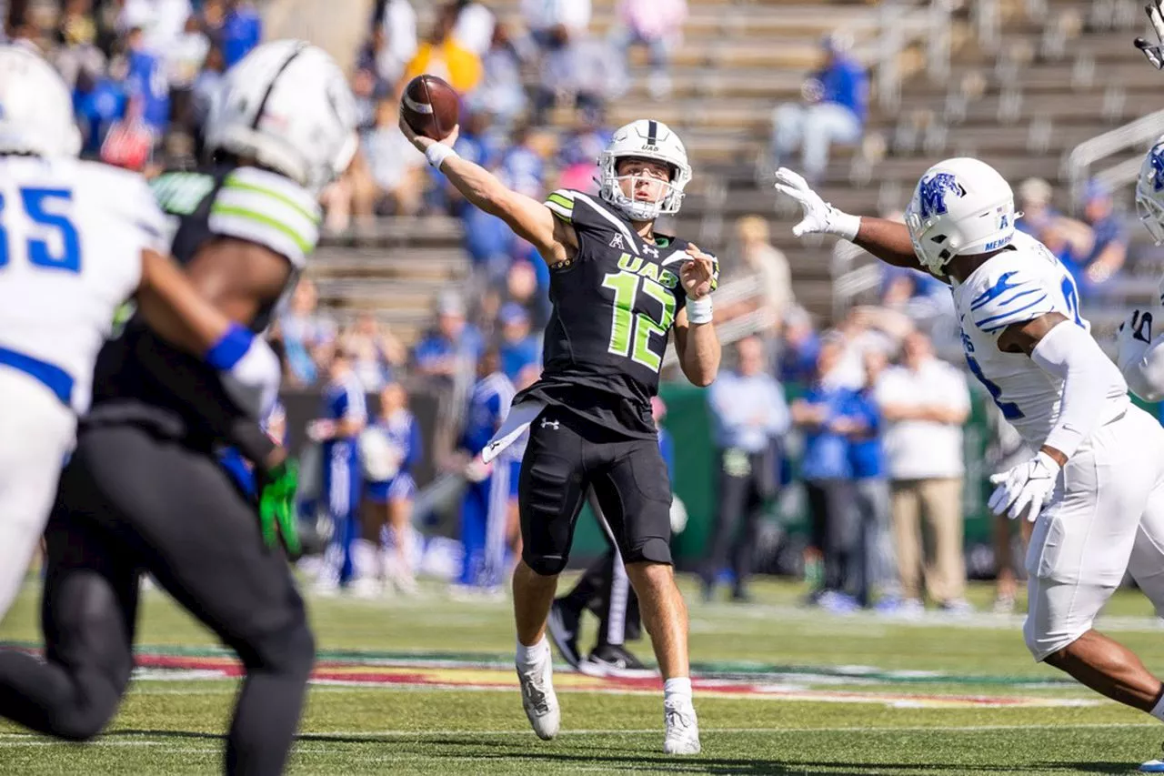 Instant Analysis: Rotating QBs, turnovers doom UAB in loss to Memphis