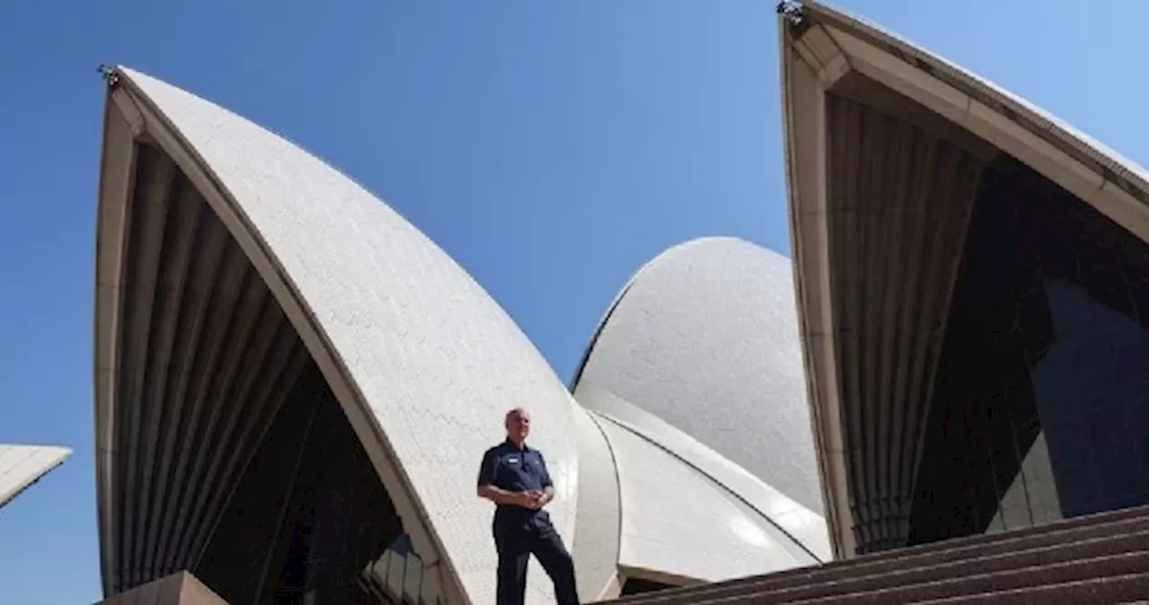 Sydney Opera House celebrates 50th birthday with light show and free tours