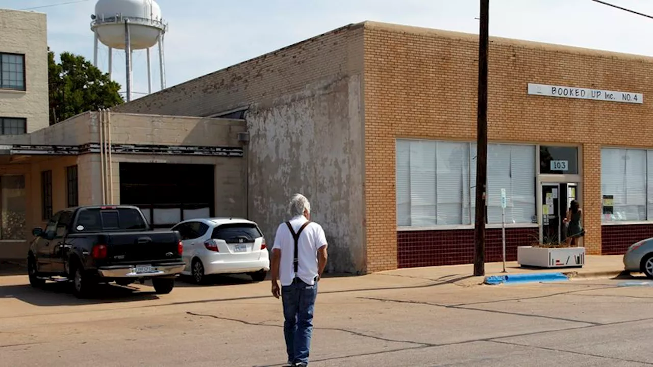 Two new books remember Larry McMurtry and I remember when my life intersected with his