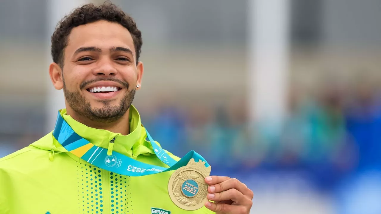 Lucas Rabelo é ouro no skate street dos Jogos Pan-Americanos