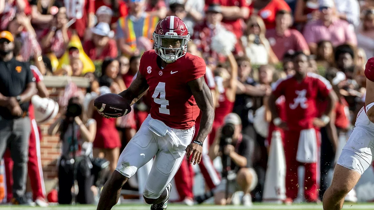 No. 11 Alabama dominates second half to take down SEC rival No. 17 Tennessee