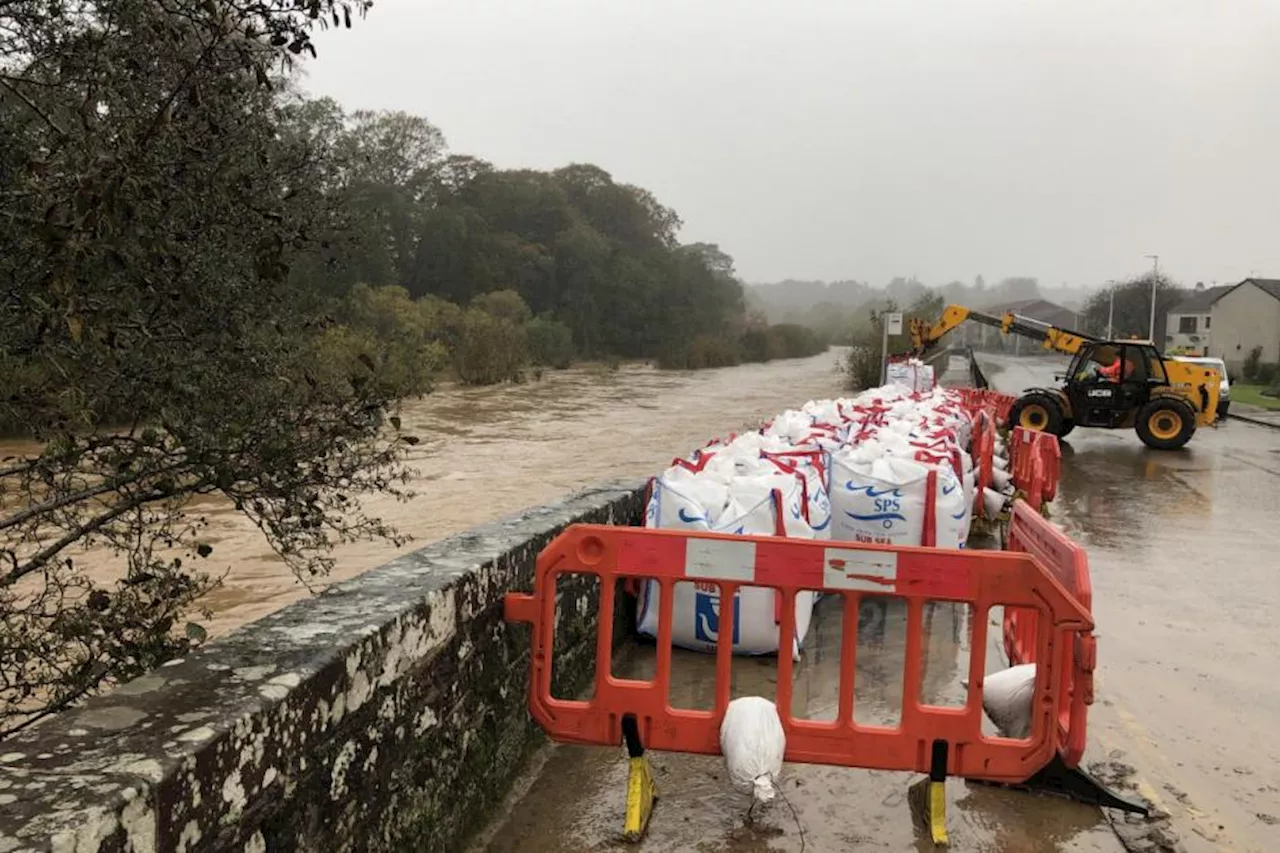 Residents bid to shore up flood-hit town amid Storm Babet