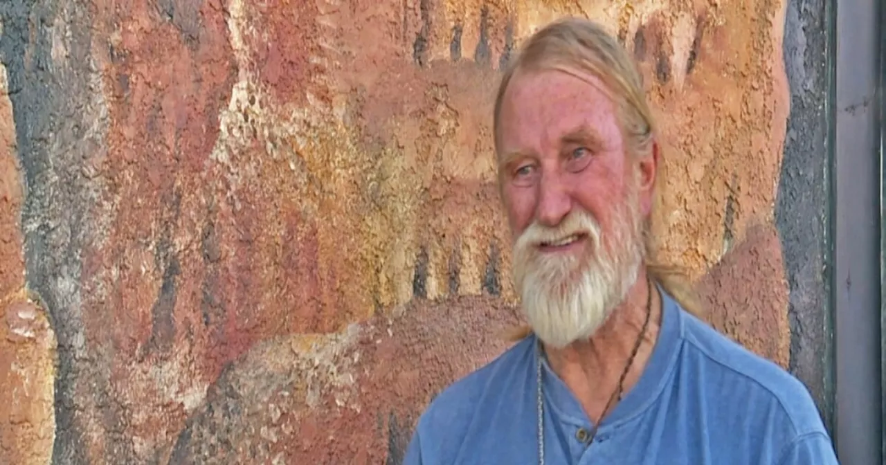 Meet the man who's known for decorating the 'gateway' to Cochise County