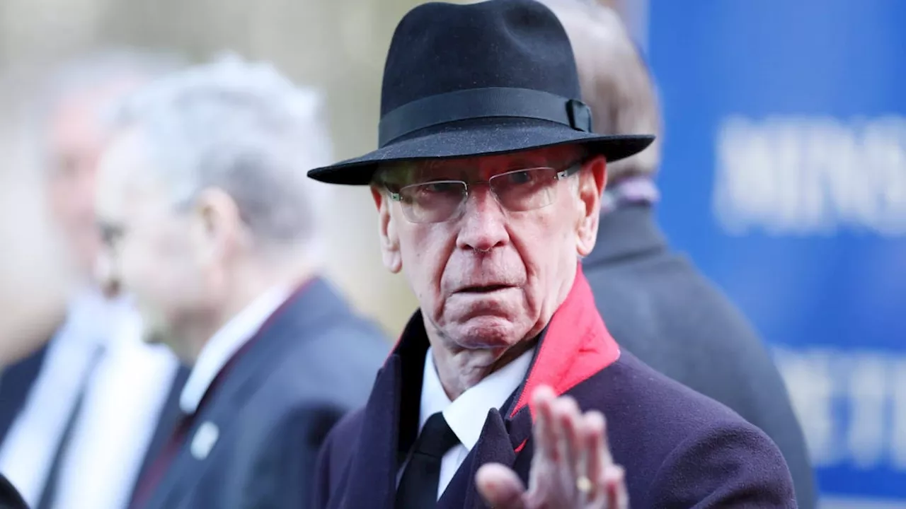 Fußballlegende Sir Bobby Charlton verstorben