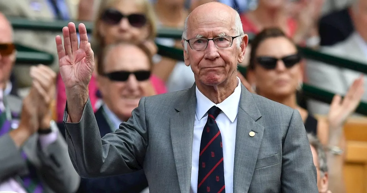 Bobby Charlton, leyenda del Manchester United, falleció