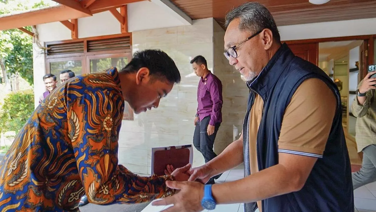 Sambut Kedatangan Gibran, Zulhas: Agar Indonesia Maju Terus, Silaturahmi Tak Boleh Putus