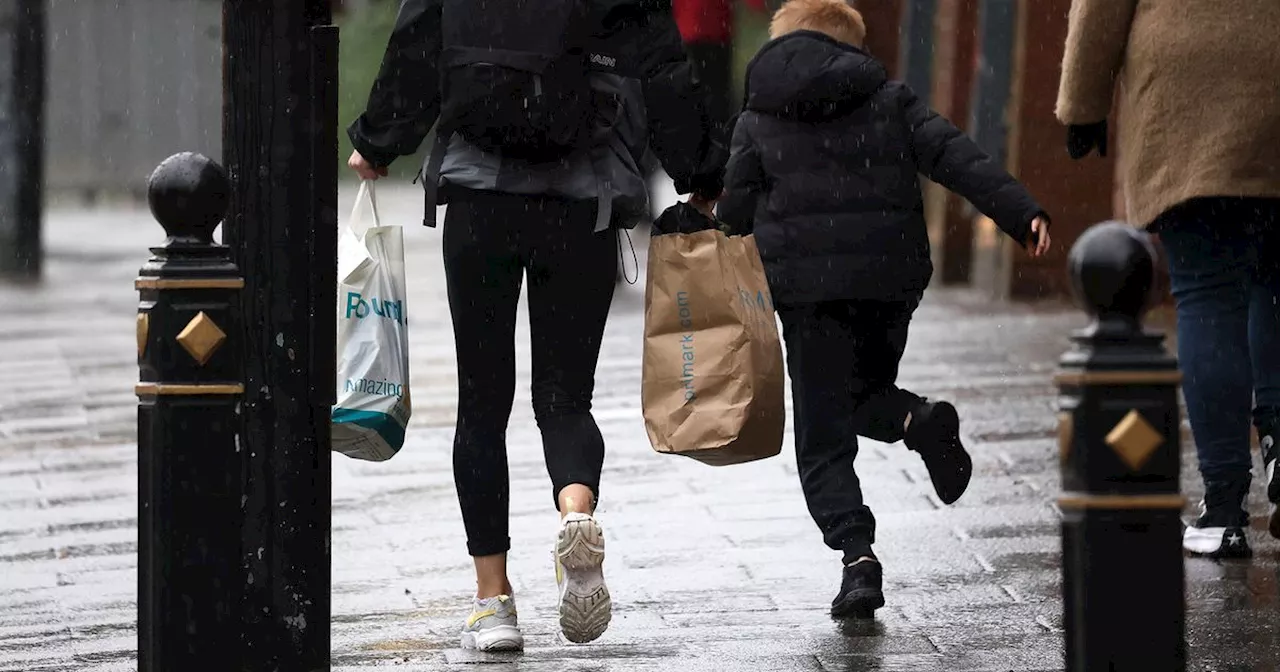 Storm Babet flood warnings in Greater Manchester - weekend weather forecast