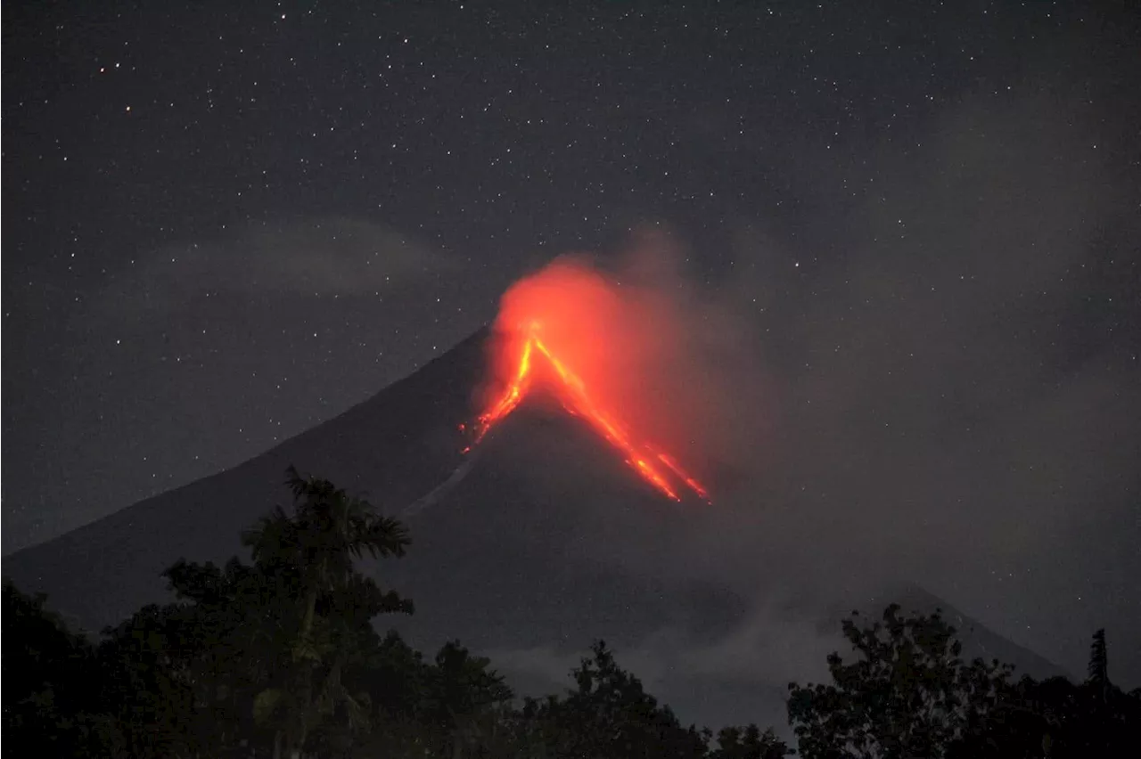 Phivolcs says lava bursts seen in Mayon in last two days