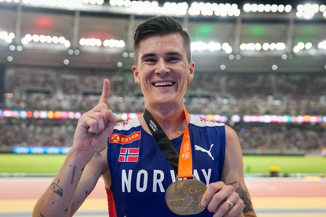 Jakob Ingebrigtsen fikk pris av det europeiske friidrettsforbundet