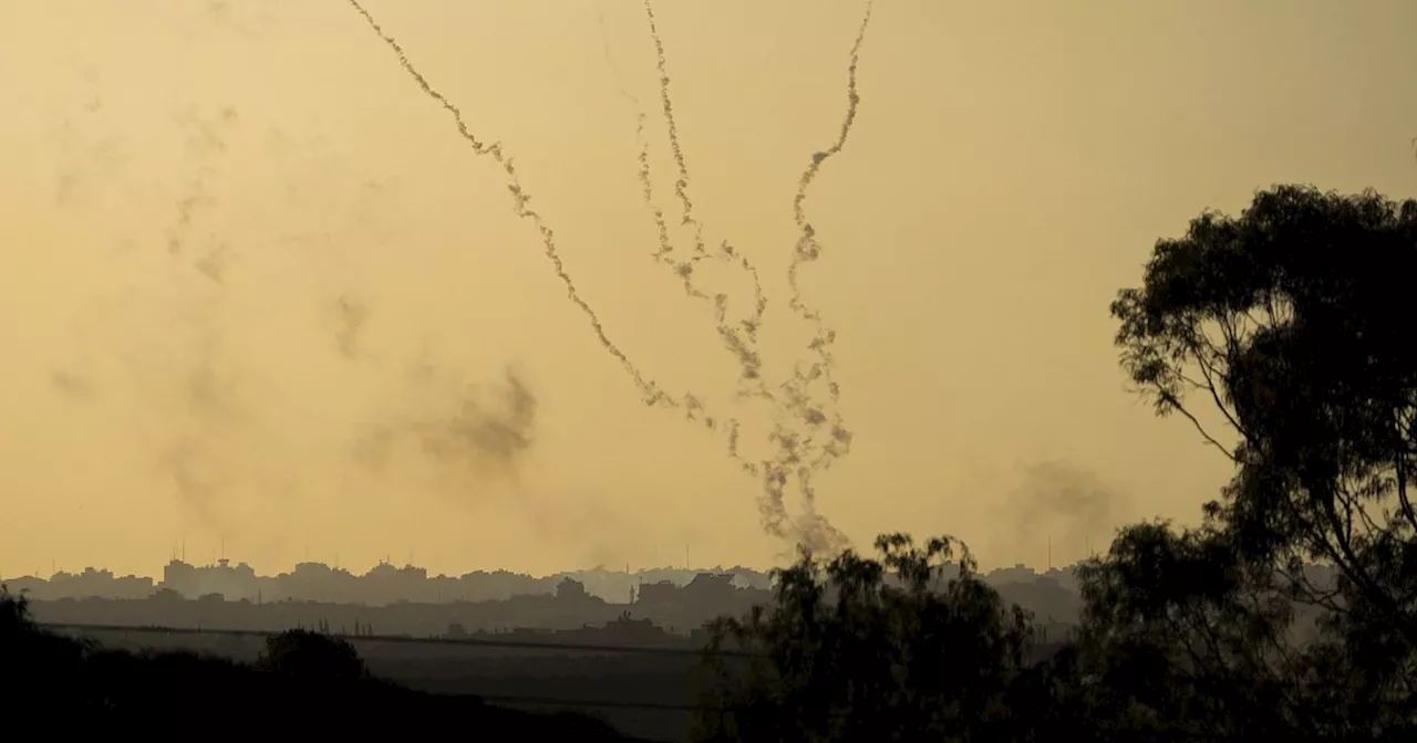 Liveblog: Grenze geöffnet – erste Hilfslieferungen in Gazastreifen laufen an