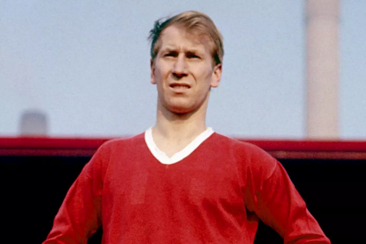 England footballer Sir Bobby Charlton dies aged 86