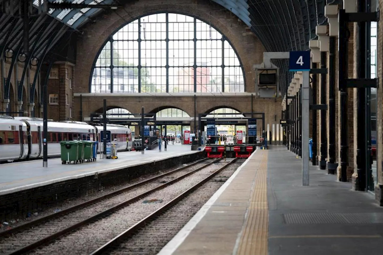 London’s King’s Cross station forced to close due to overcrowding