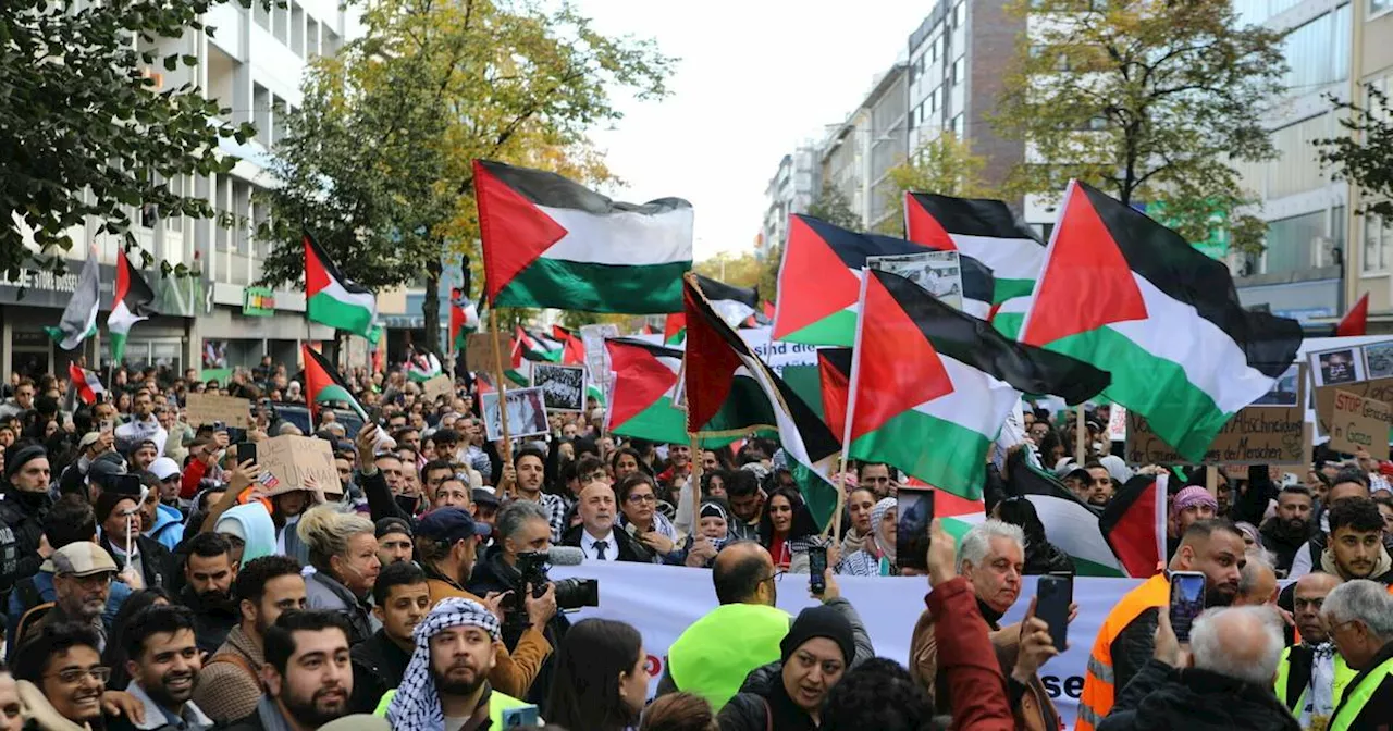 Düsseldorf: 5500 Teilnehmer bei pro-palästinensischer Demo​