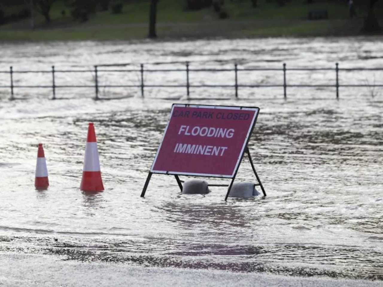 Scotland floods: Fears second Scottish river could burst banks