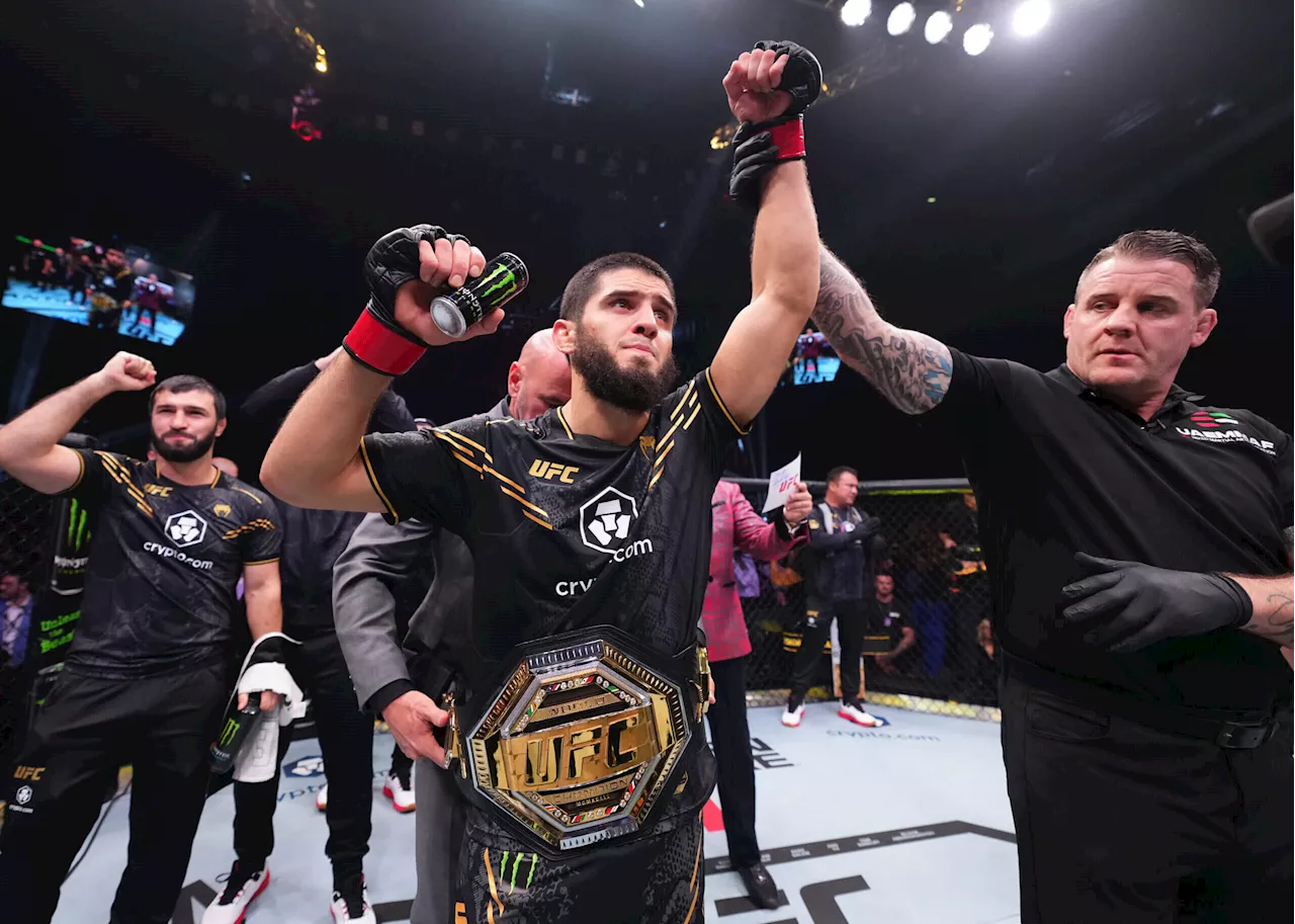 Islam Makhachev KOs Alexander Volkanovski to retain lightweight belt at UFC 294