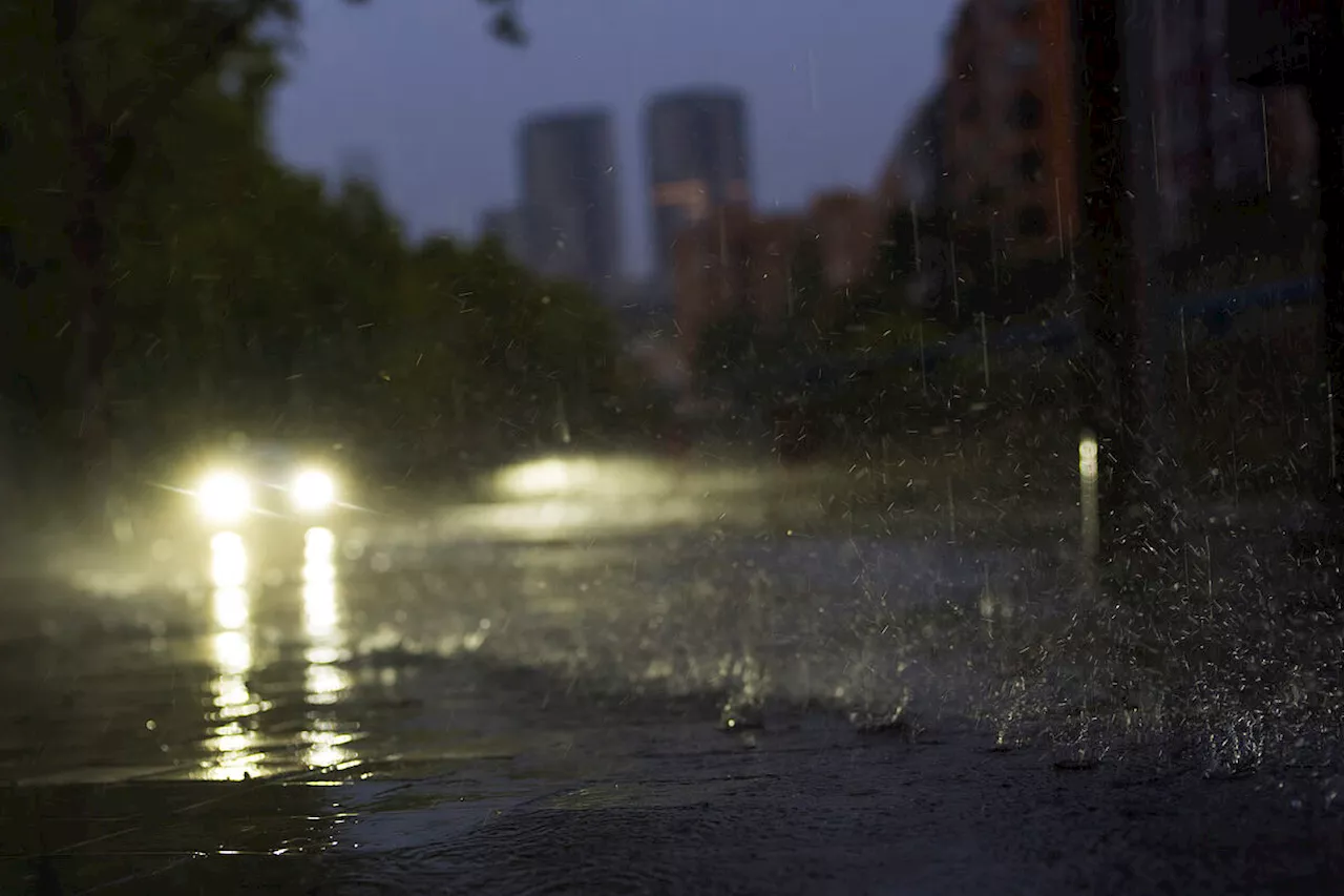 ¿Por qué se inunda últimamente Madrid? Desniveles de casi 200 metros, lluvias históricas y un plan desconcertado por deslices de la AEMET