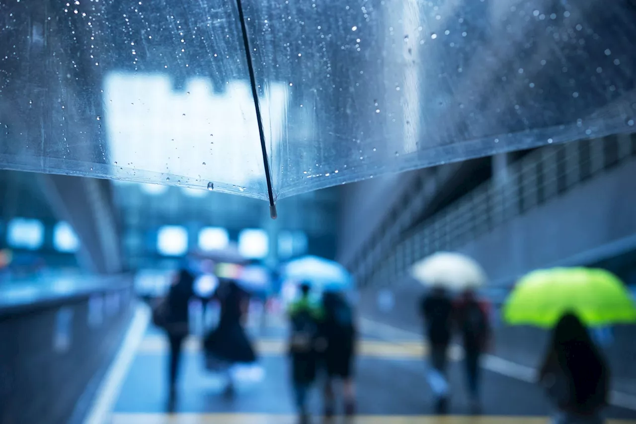 Meteo Italia, settimana all'insegna del maltempo: da Milano a Roma, previsioni oggi e domani