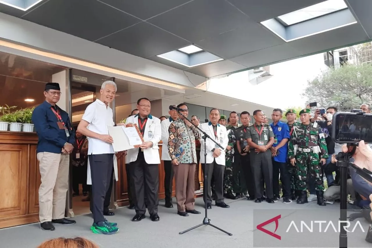 Ganjar-Mahfud jalani tes kesehatan sembilan jam