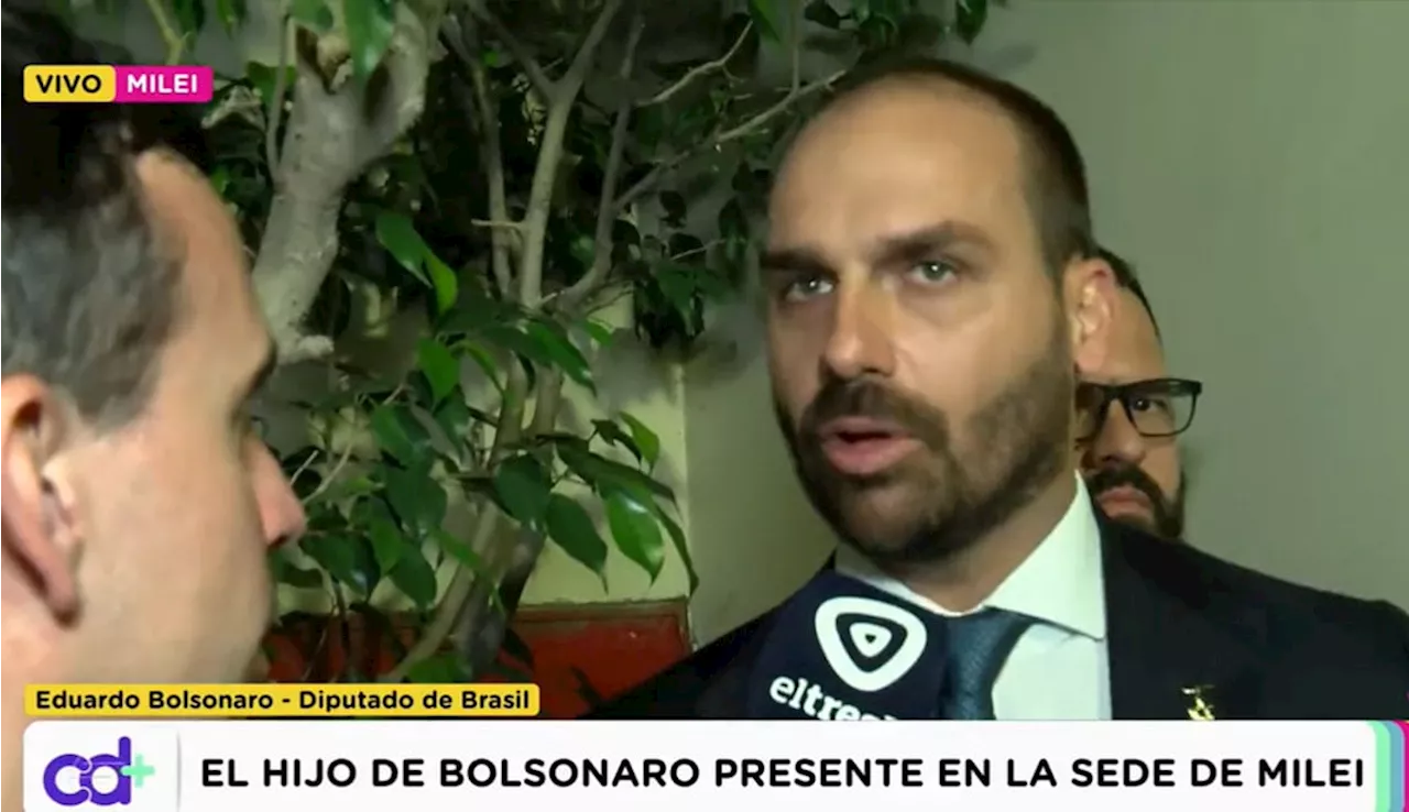 Eduardo Bolsonaro vai ao ‘bunker’ de Milei e diz ver semelhança com o Brasil de 2018