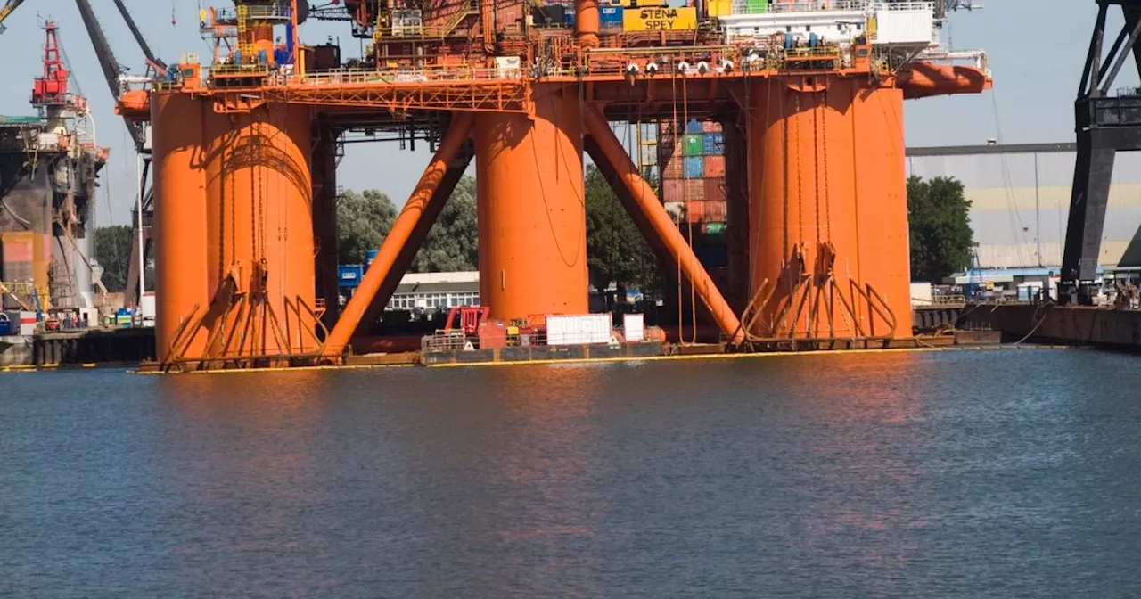 Scots oil rig workers sent home after it loses anchors during Storm Babet