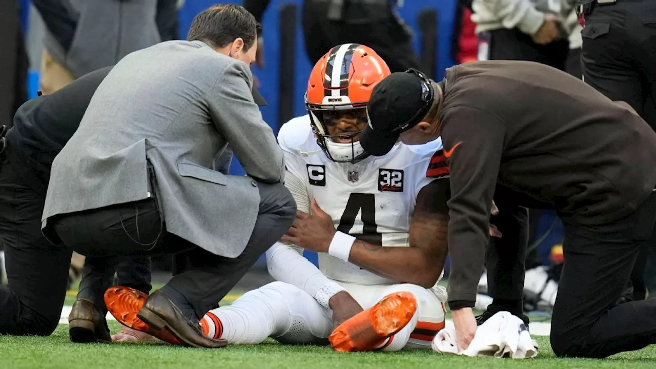 Browns' Deshaun Watson exits game for unknown reason