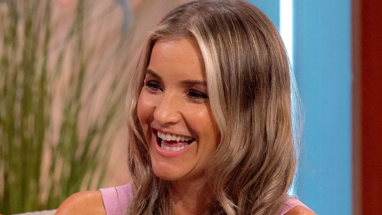 Helen Skelton causes a stir with wholesome photo of all three children