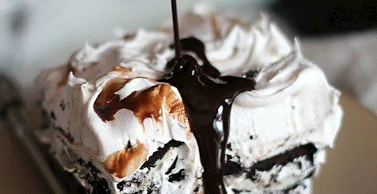 3-ingredient Oreo ice cream cake (so easy, SO good!)