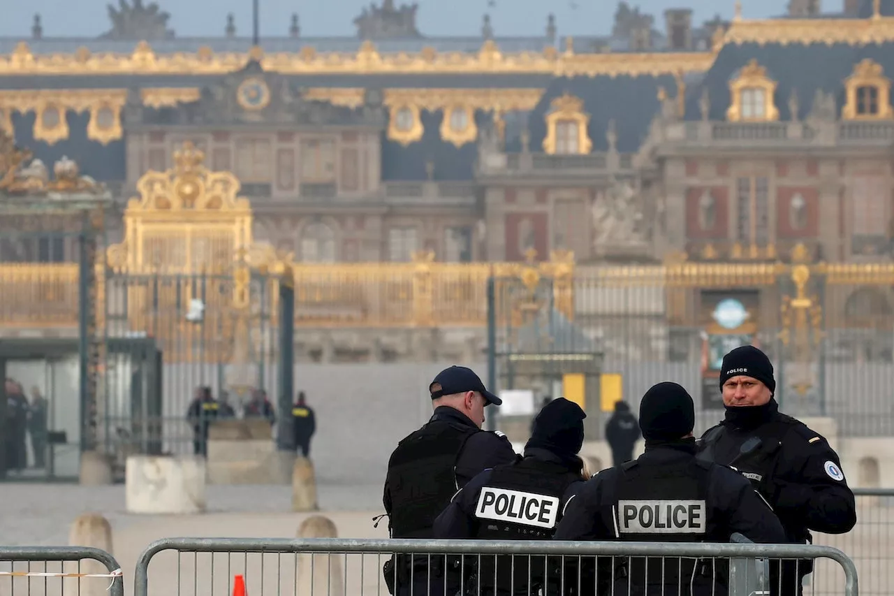 Großeinsatz! Schloss Versailles erneut evakuiert