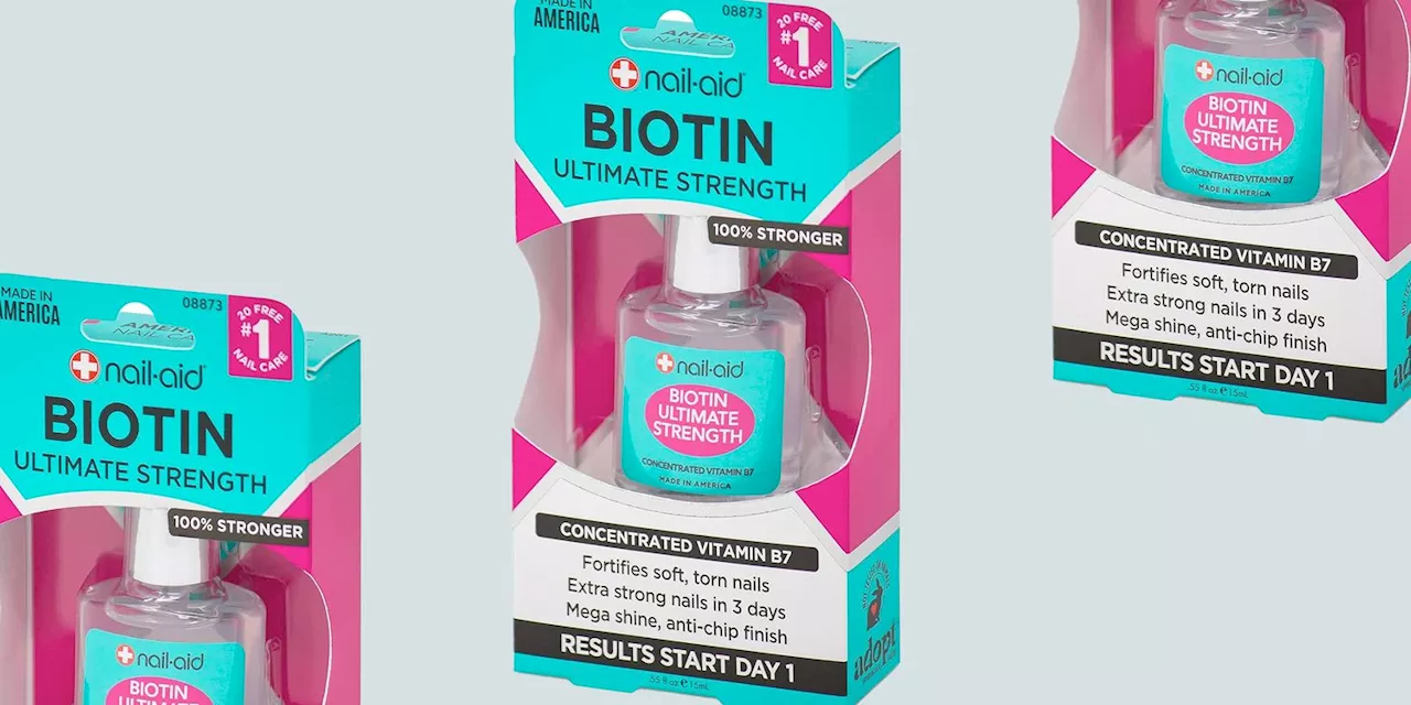 10,000+ Shoppers With “Paper-Thin” Nails Just Bought This $4 Strengthening Treatment