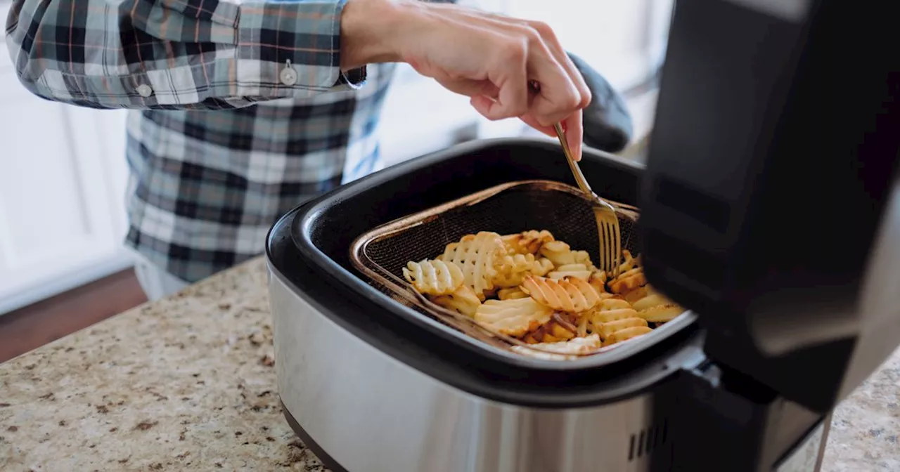 Is using an air fryer really cheaper than an oven when cooking as costs compared