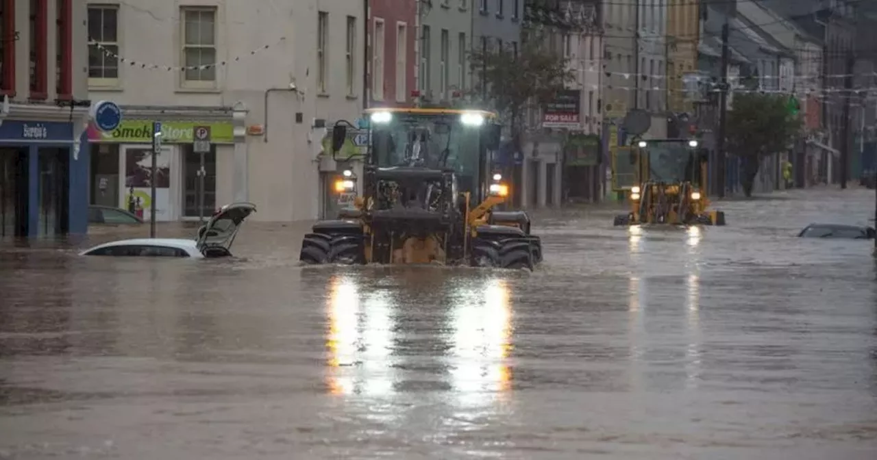 Met Éireann issues orange weather alert for torrential rain and thunder