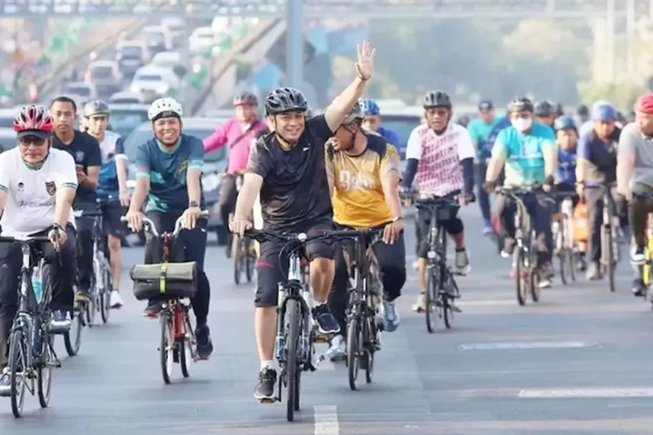 Wali Kota Surabaya Eri Cahyadi Gencarkan Bike To Work, ASN Surabaya Wajib Gowes Saat Ngantor