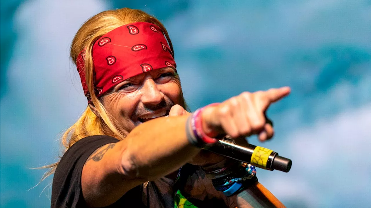 Musician Bret Michaels adopts kitten-saving canine named Bret Michaels