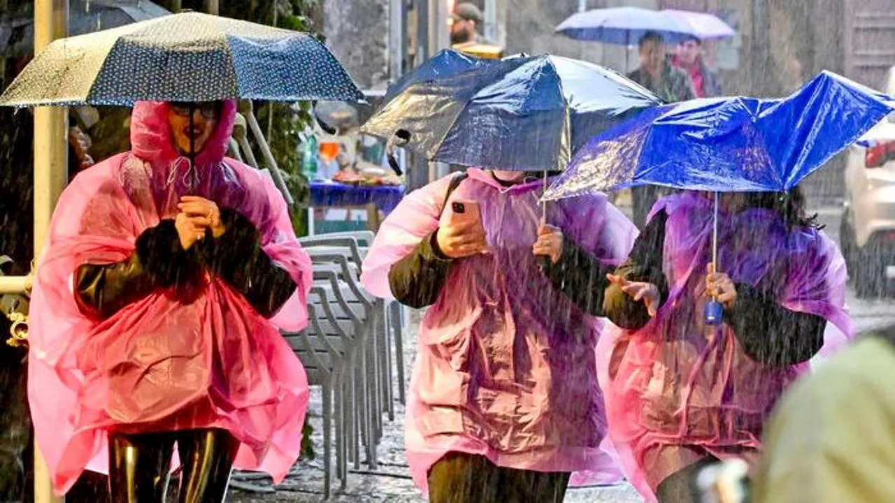 La tempesta Babet colpisce il Nord Europa: morti e inondazioni. In settimana il ciclone in Italia, ecco le re…