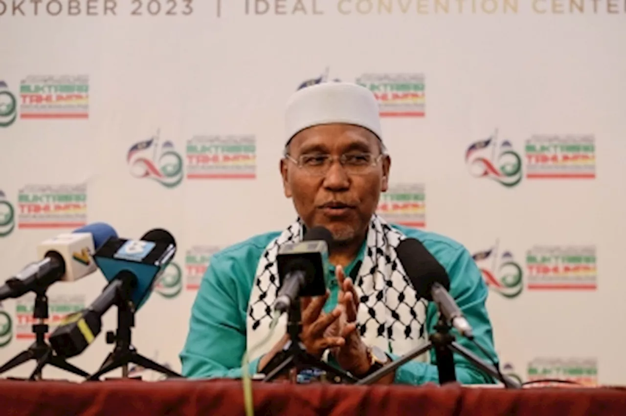 PAS to display Islamic morals, values to attract non-Muslims, says party veep Idris Ahmad