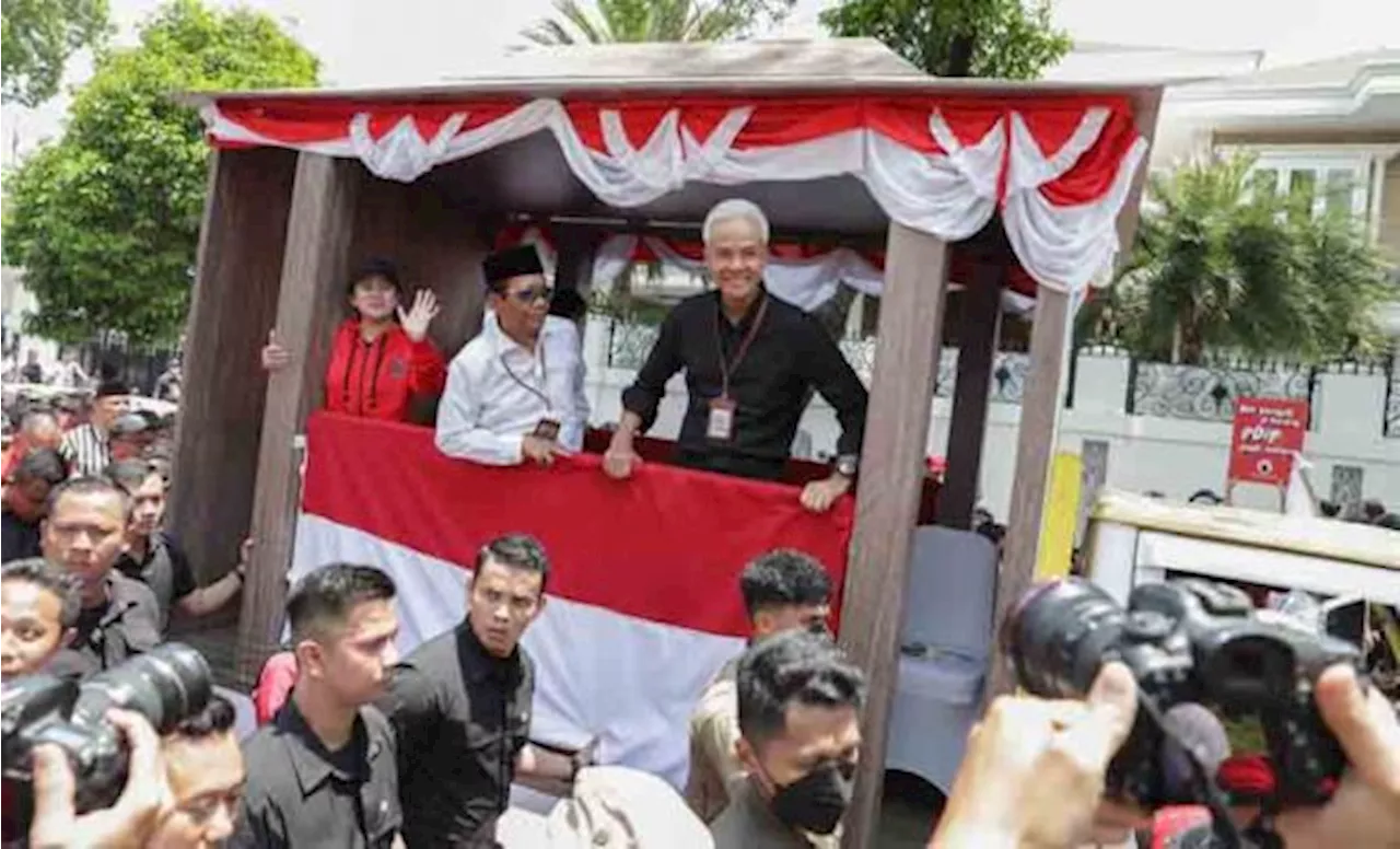 Survei: Prabowo-Gibran Kalah Lawan Ganjar-Mahfud